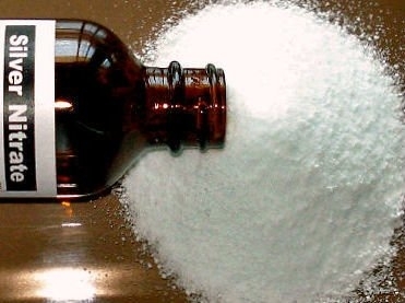 Perak Nitrat: Sifat dan Kegunaan